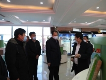 12月13日，市委書記王賀民蒞臨亞歐公司指導